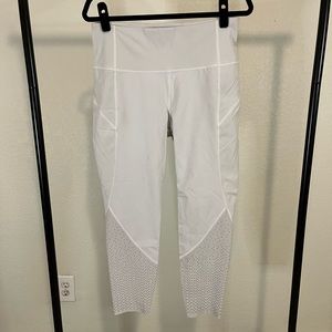 Lululemon Crop Legging - Size 12 - White